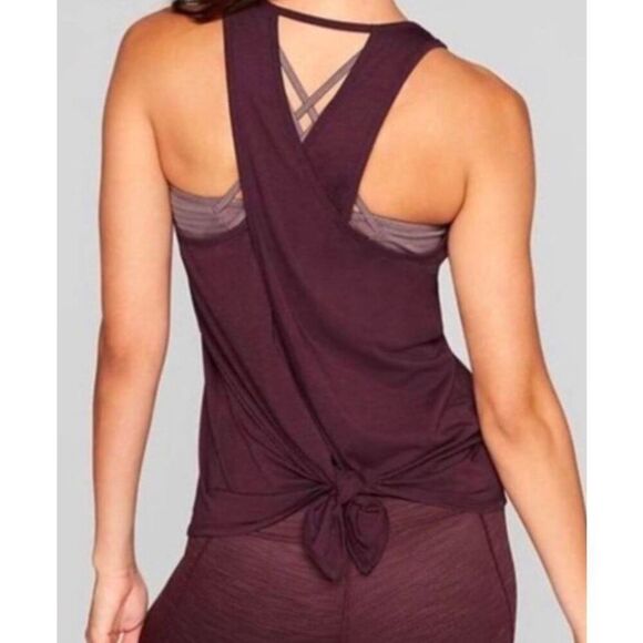 ATHLETA Essence tie back tank Size Medium - Picture 1 of 4